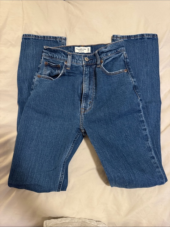 Abercrombie & Fitch Denim - Slim straight ultra high rise jean
